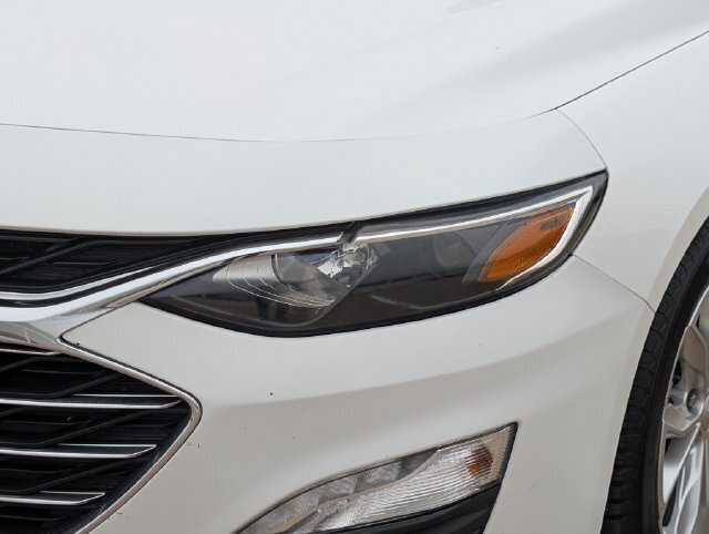 Used 2020 Chevrolet Malibu LT FWD image 10