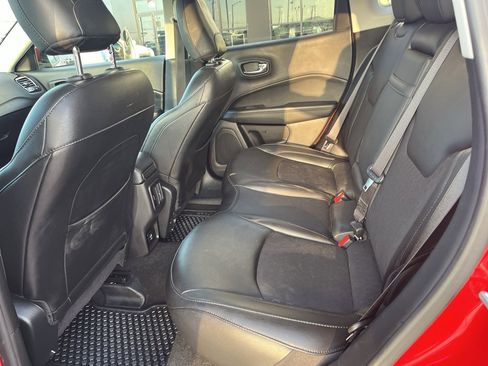 Used 2020 Jeep Compass Latitude image 21