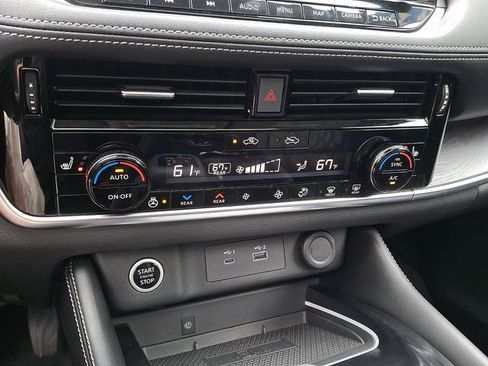 Used 2023 Nissan Rogue Platinum w/ Platinum Premium Package AWD/4WD image 18