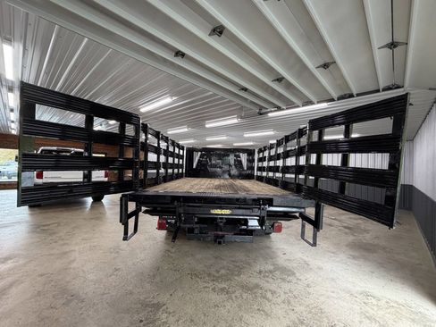 Used 2020 Ford F450 XL w/ Power Equipment Group image 8