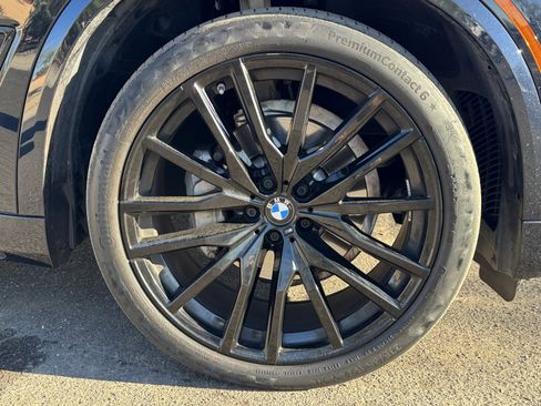 Used 2023 BMW X5 xDrive40i w/ M Sport Package image 9