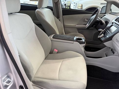 Used 2012 Toyota Prius V Three FWD image 15