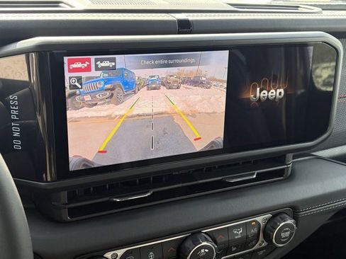 New 2026 Jeep Gladiator Rubicon image 22