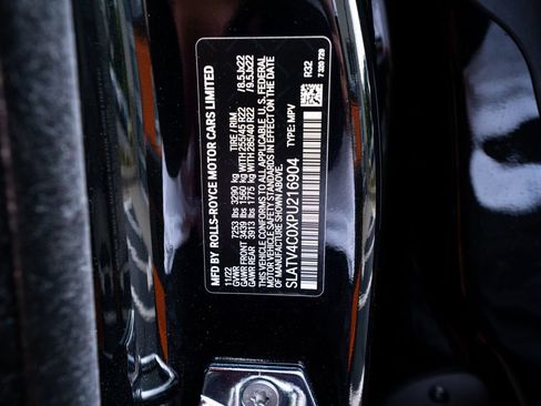 Used 2023 Rolls-Royce Cullinan AWD/4WD image 53