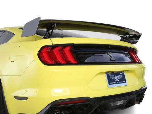 Used 2021 Ford Mustang Shelby GT500 w/ Carbon Fiber Track Pack RWD image 11