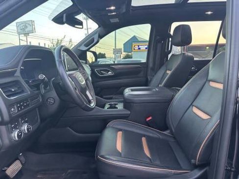 Used 2022 GMC Yukon AT4 AWD/4WD image 15