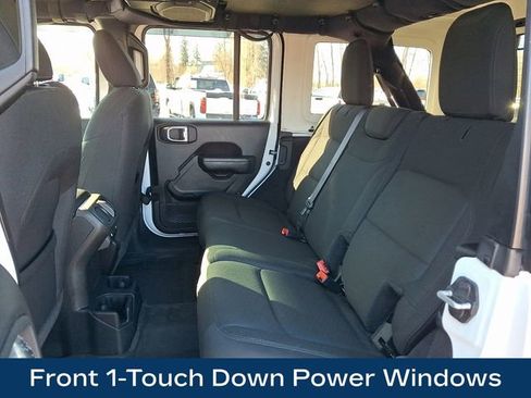 Used 2022 Jeep Wrangler Unlimited Sport image 13