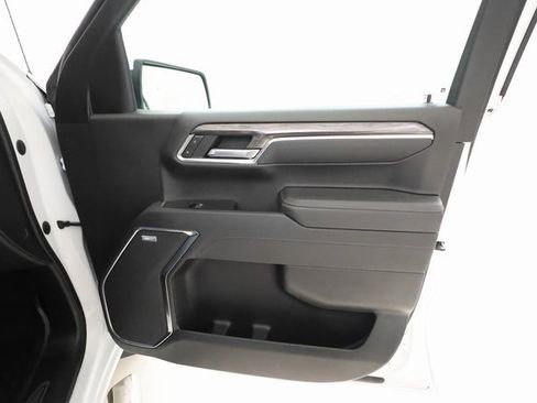 Used 2023 Chevrolet Silverado 1500 LTZ image 22