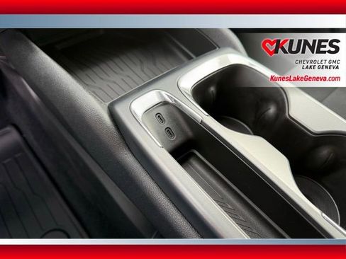 New 2026 Chevrolet Equinox EV LT w/ LPO, All-Weather Mat Package image 22