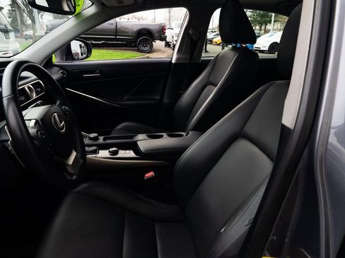 Used 2014 Lexus IS 250 image 19