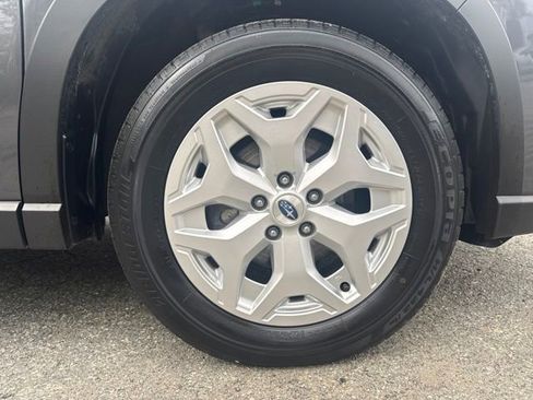 Used 2023 Subaru Forester AWD/4WD image 22