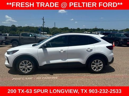Used 2023 Ford Escape Active w/ Tech Pack #1 FWD image 5
