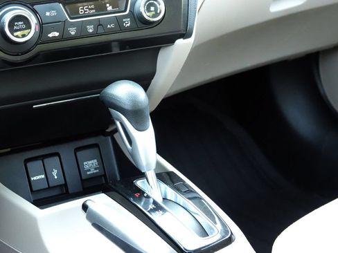 Used 2014 Honda Civic EX image 40