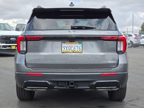 New 2026 Ford Explorer ST-Line w/ ST-Line Street Pack AWD/4WD image 5