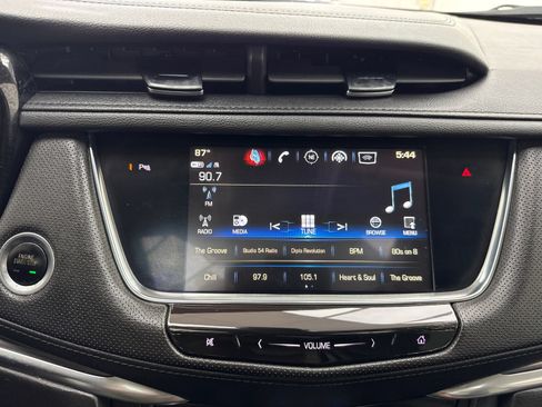 Used 2019 Cadillac XT5 Premium Luxury AWD/4WD image 25