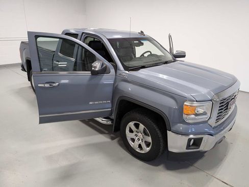 Used 2015 GMC Sierra 1500 SLT w/ SLT Preferred Package image 17