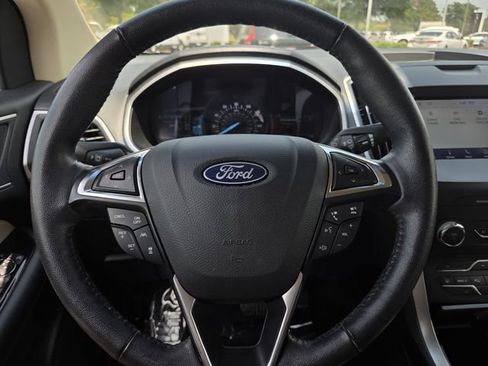 Used 2020 Ford Edge SEL FWD image 21