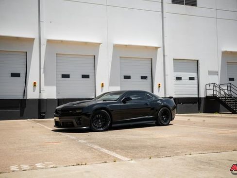 Used 2014 Chevrolet Camaro ZL1 image 18