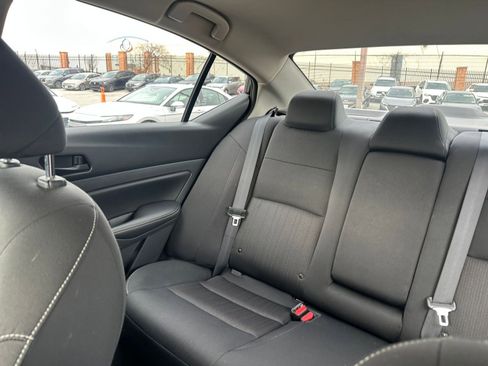 Used 2025 Nissan Altima 2.5 SV image 37