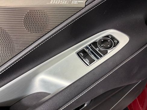 Used 2020 Chevrolet Corvette Stingray Preferred Cpe w/ 2LT Preferred Equipment Group RWD image 24