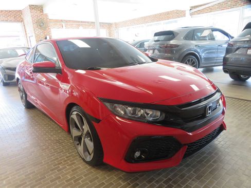 Used 2019 Honda Civic Si image 3