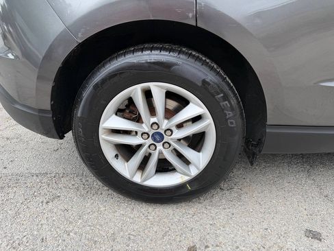 Used 2015 Ford Edge SEL w/ Equipment Group 201A FWD image 32