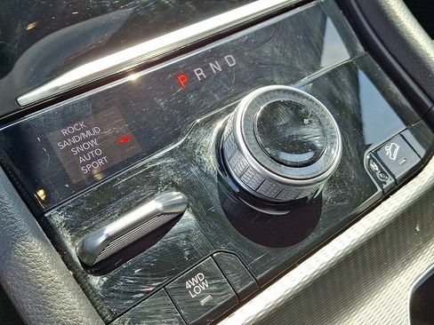 Used 2023 Jeep Grand Cherokee 4WD 4xe image 16