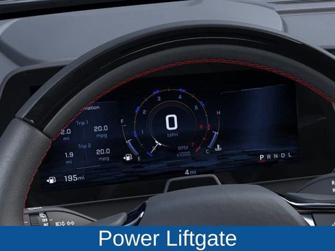 New 2026 Chevrolet Traverse RS image 18