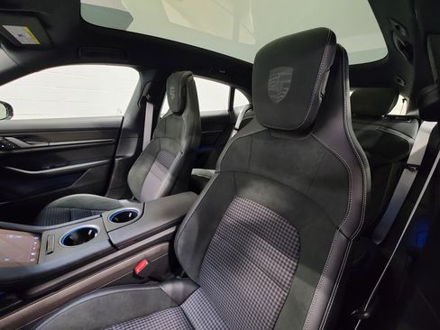New 2026 Porsche Taycan 4S image 5