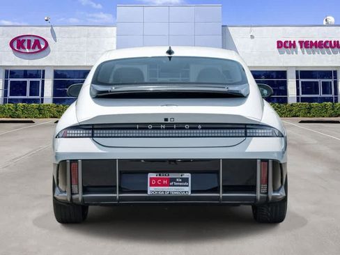 Used 2023 Hyundai Ioniq 6 SEL RWD image 5
