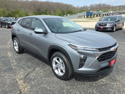New 2026 Chevrolet Trax LS w/ LS Convenience Package