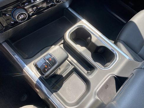 Used 2025 Chevrolet Silverado 1500 RST image 37