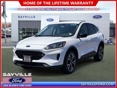 Used 2022 Ford Escape SE w/ SE Sport Appearance Package