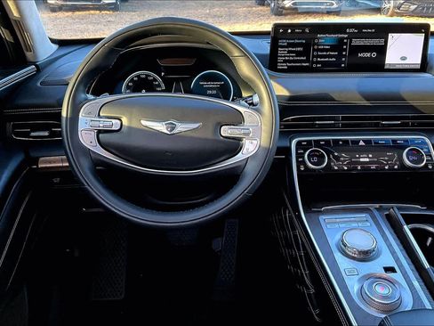 Used 2023 Genesis GV80 3.5T w/ Prestige Matte Package image 5