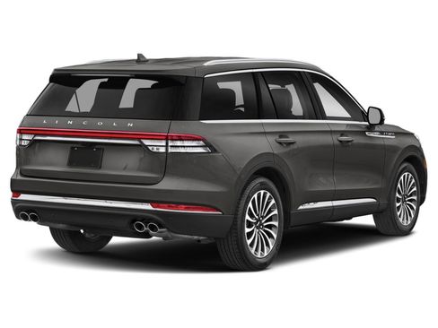 Used 2021 Lincoln Aviator Reserve w/ Equipment Group 208A image 2