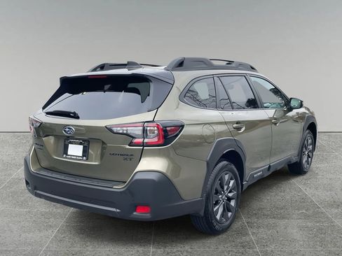 Certified 2025 Subaru Outback Onyx Edition XT w/ Popular Package #2 image 5