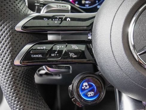 Used 2024 Mercedes-Benz C 43 AMG 4MATIC Sedan image 19