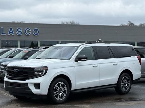 Used 2025 Ford Expedition Max Active image 40