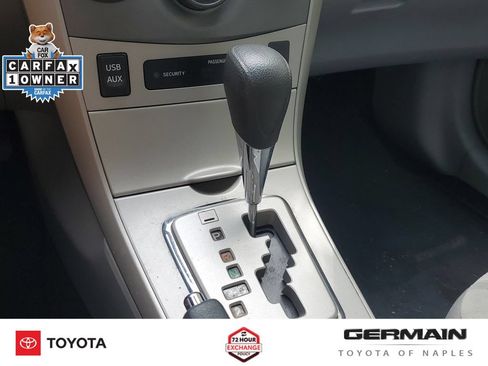 Used 2013 Toyota Corolla LE w/ Premium Pkg FWD image 27