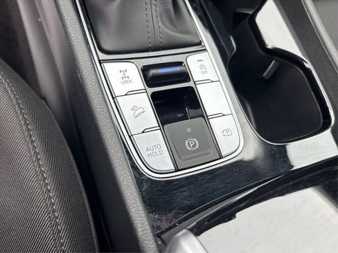 Certified 2025 Hyundai Tucson SE image 31