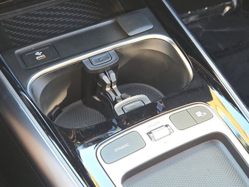 New 2026 Mercedes-Benz GLA 250 4MATIC image 14