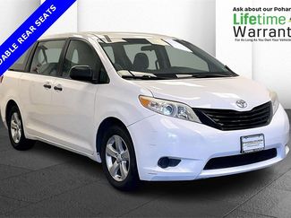 Used 2015 Toyota Sienna L video 1