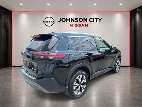 Used 2023 Nissan Rogue SV w/ SV Premium B Package AWD/4WD image 5