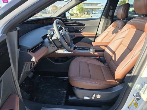 New 2026 Lincoln Nautilus Reserve w/ Jet Appearance Package image 8