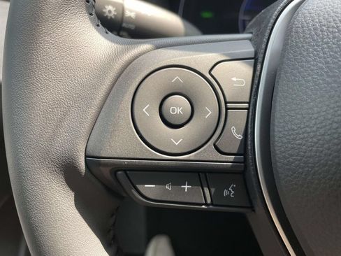 Used 2026 Toyota Corolla SE FWD image 22