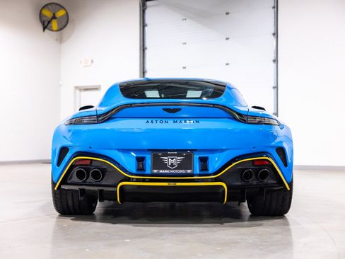 Used 2025 Aston Martin V8 Vantage Coupe image 5