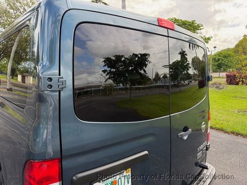 Used 2013 Nissan NV 3500 SV w/ Tow Pkg RWD image 22