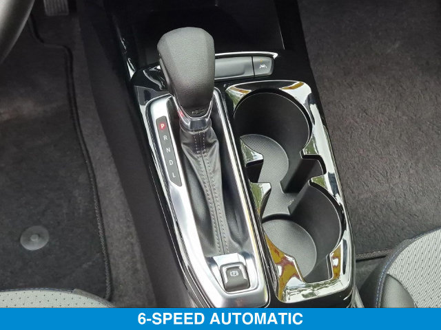 Used 2024 Chevrolet Trax LT w/ LT Convenience Package FWD image 25