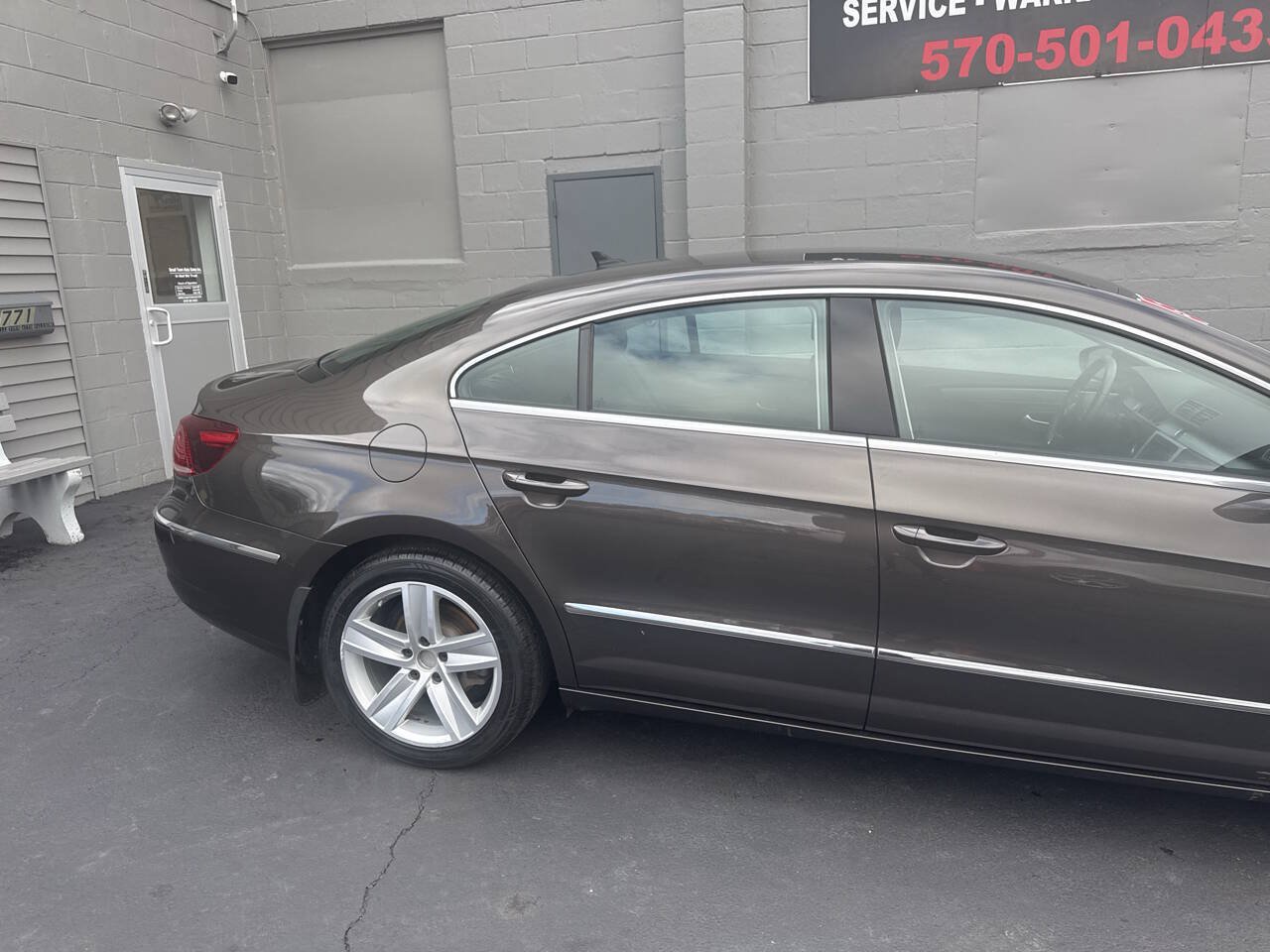 Used 2015 Volkswagen CC Sport FWD image 9