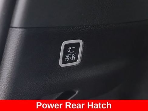 Used 2024 Jeep Wagoneer L Series II w/ Flexible Seating Group AWD/4WD image 32